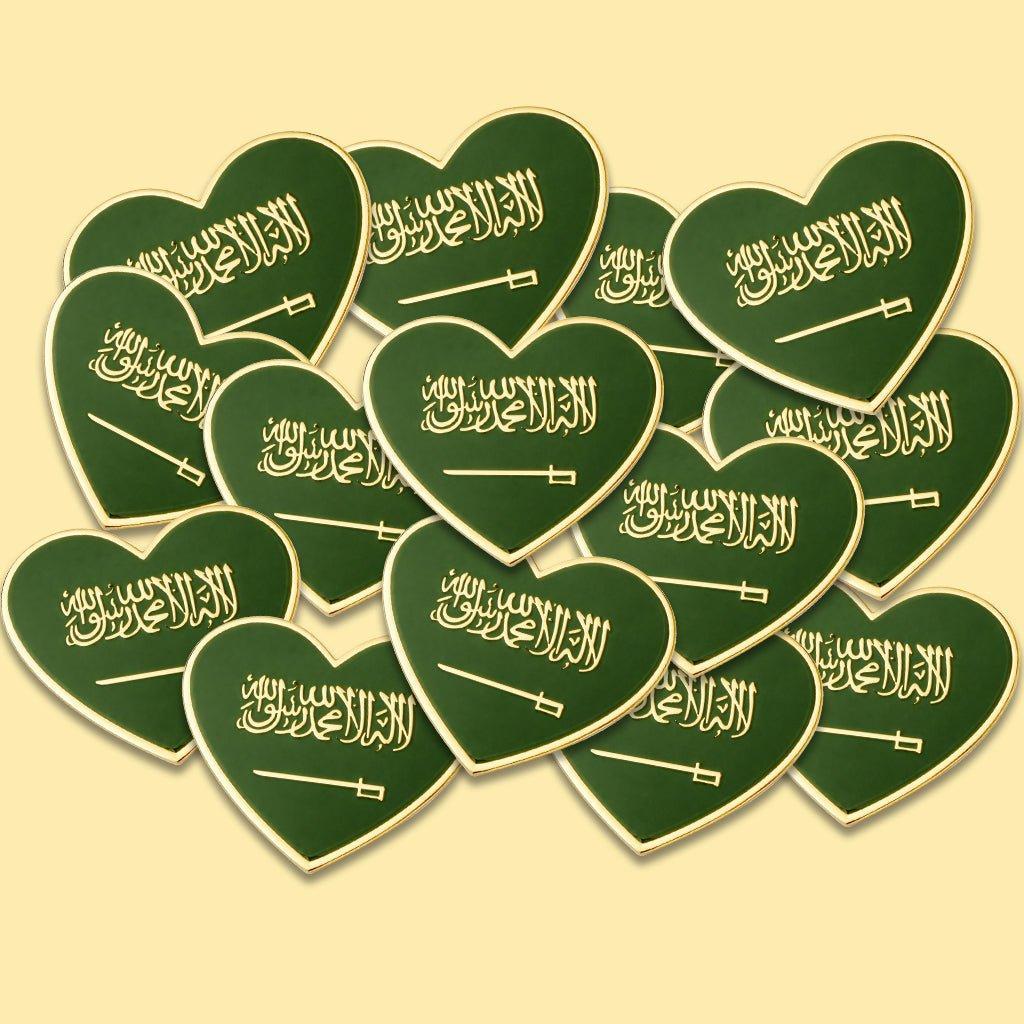 Saudi Flag Heart Green and Gold Metal Phone Sticker With 3M Sticky Backing - StickyPins